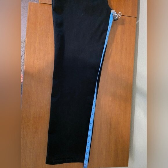 Gloria Vanderbilt Amanda Black Straight-Leg Jeans Size 12 Short Cotton Blend - Picture 5 of 8